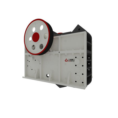 132KW محطة كسارة متنقلة حجر / خام كسارة الفك مع صب حصة ارتداء قدرة 200-500 طن / ساعة